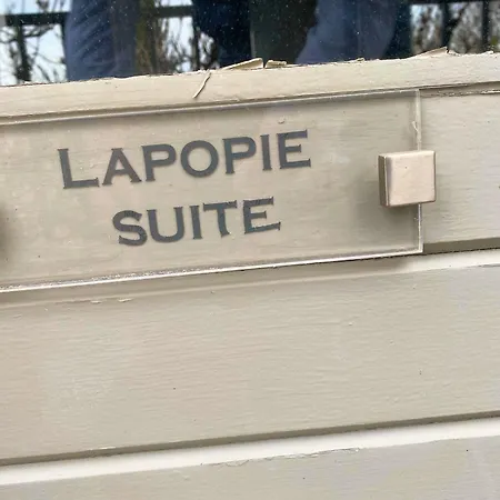 Mas De Jouas Lapopie Gæstehus